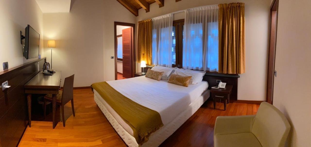 Country Hotel Castelbarco Vaprio dʼAdda Dış mekan fotoğraf