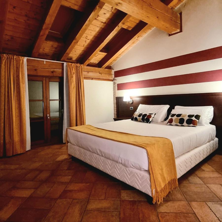 Country Hotel Castelbarco Vaprio dʼAdda Dış mekan fotoğraf