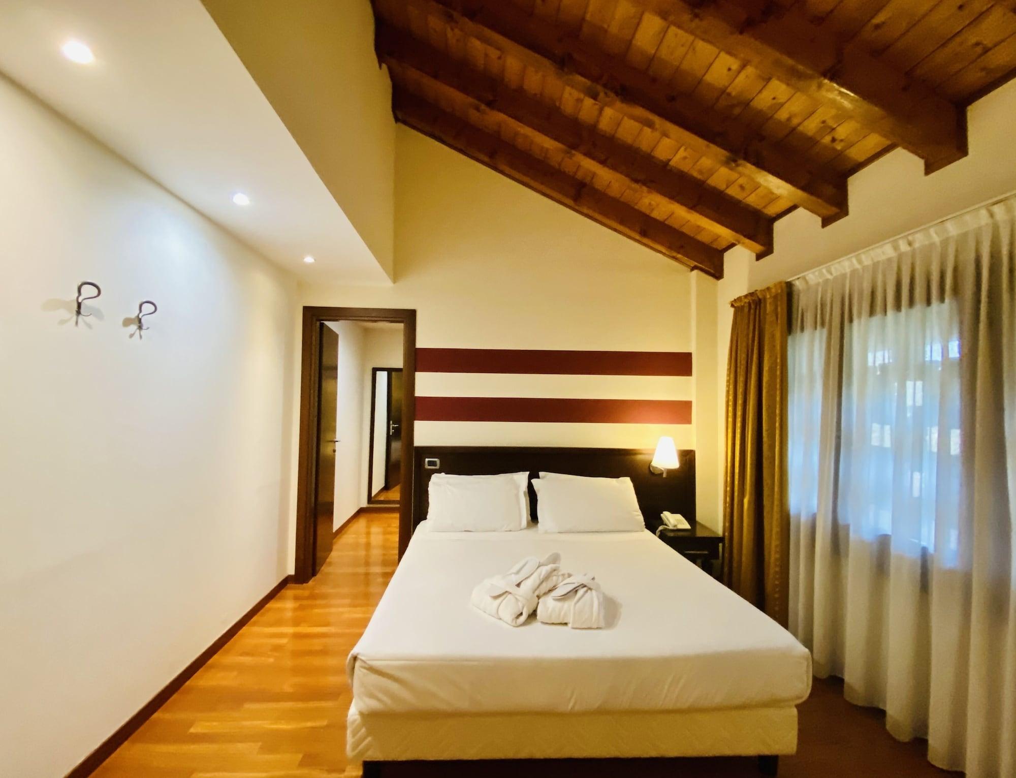 Country Hotel Castelbarco Vaprio dʼAdda Dış mekan fotoğraf