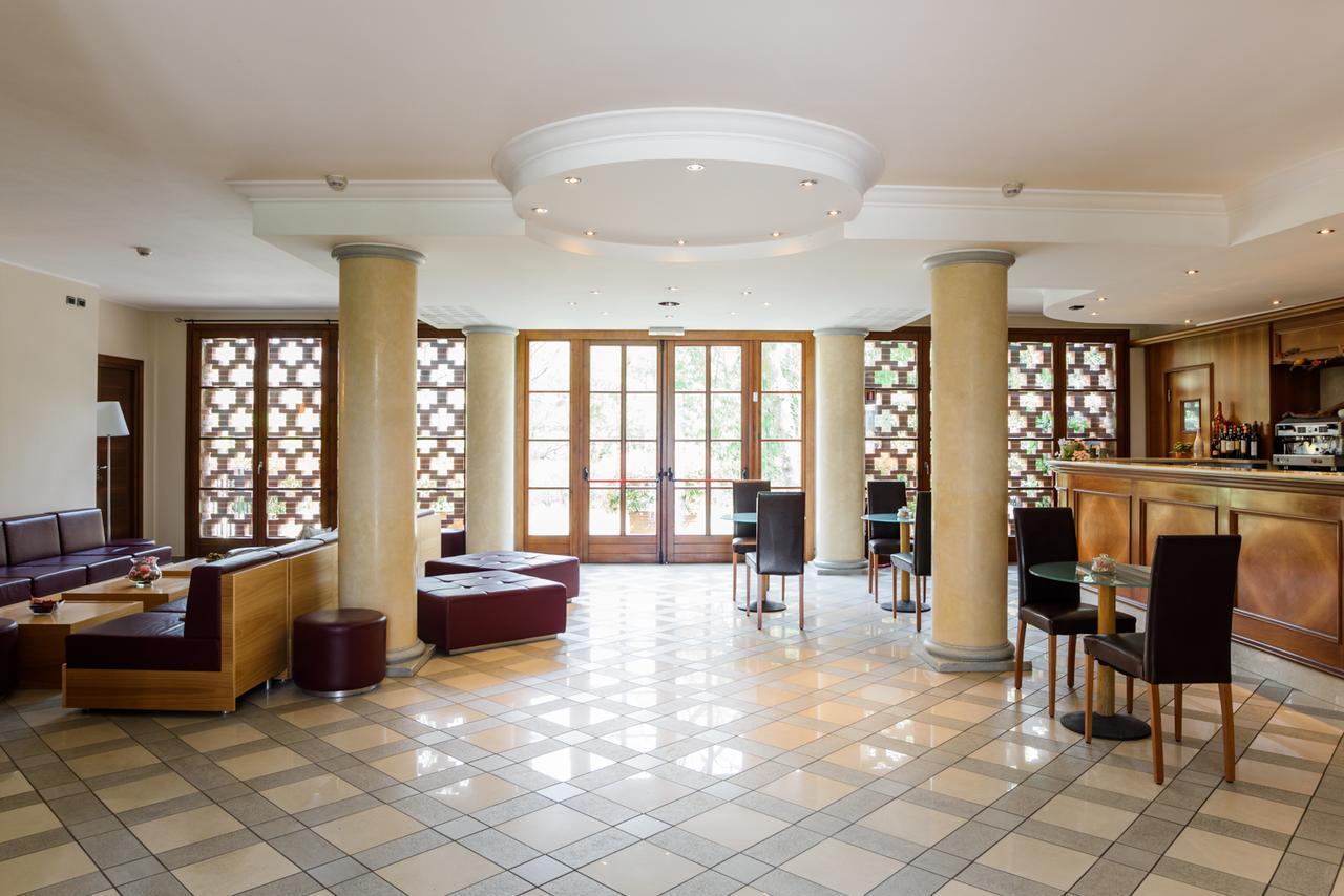 Country Hotel Castelbarco Vaprio dʼAdda Dış mekan fotoğraf