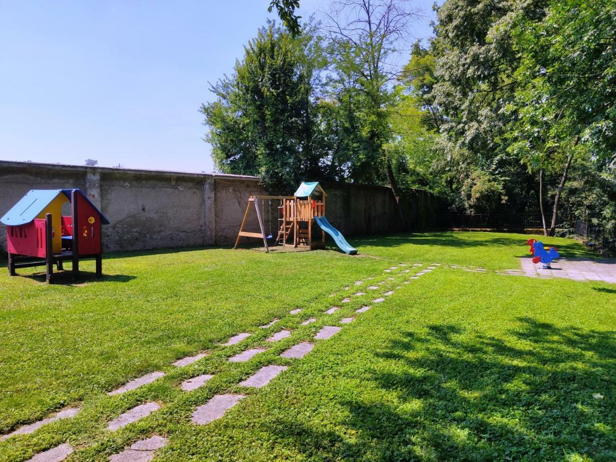 Country Hotel Castelbarco Vaprio dʼAdda Dış mekan fotoğraf